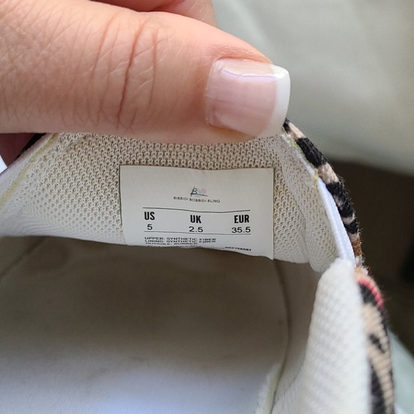 Minnie Mouse leopard print slip-on sneakers, sz 5 - Picture 5 of 5